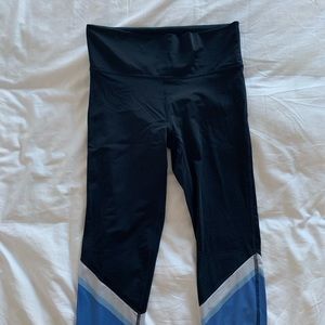 Adidas Wunderlust tights - Never worm!! Size small
